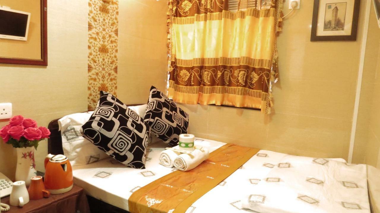 Dhillon Hotel -Paris Guest House Reception 10Th Floor Block E Hong Kong Esterno foto